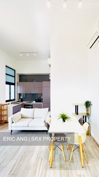 J Gateway (D22), Condominium #561725101